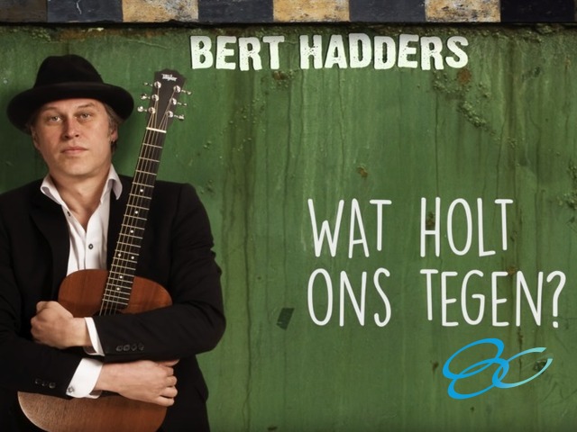 Videoclip 'Wat holt ons tegen?'